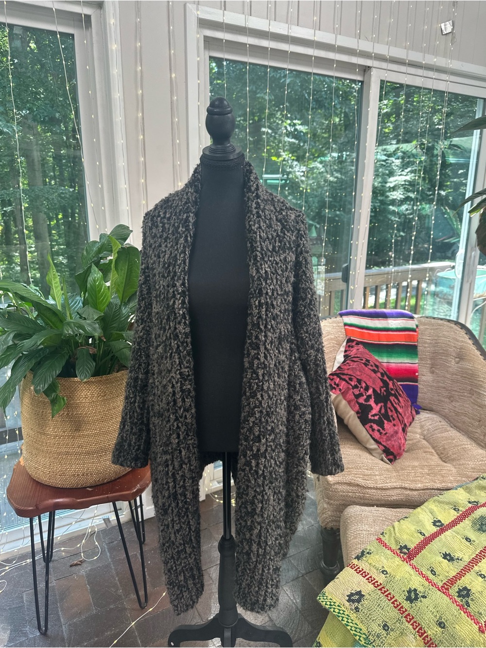 Alembika Open-Front Long Cardigan Sweater in Charcoal Black Size S
